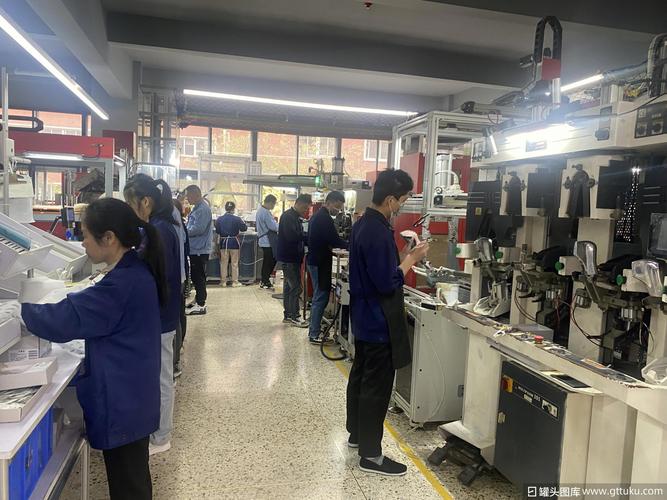百丽 制鞋工厂 厂房 鞋产品组装车间